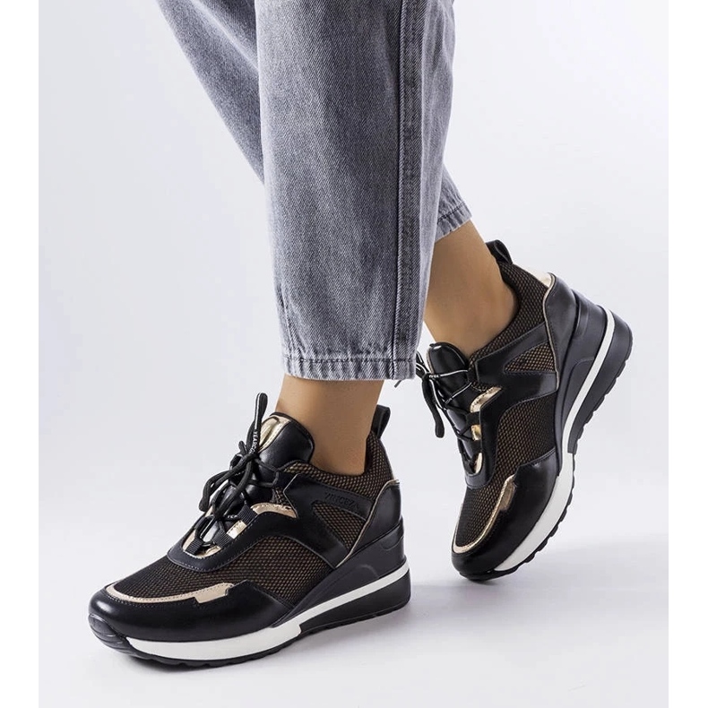 D/GMR Tênis plataforma preto e dourado Vincez