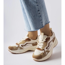 D/GMR Tênis esportivo bege vazado verde