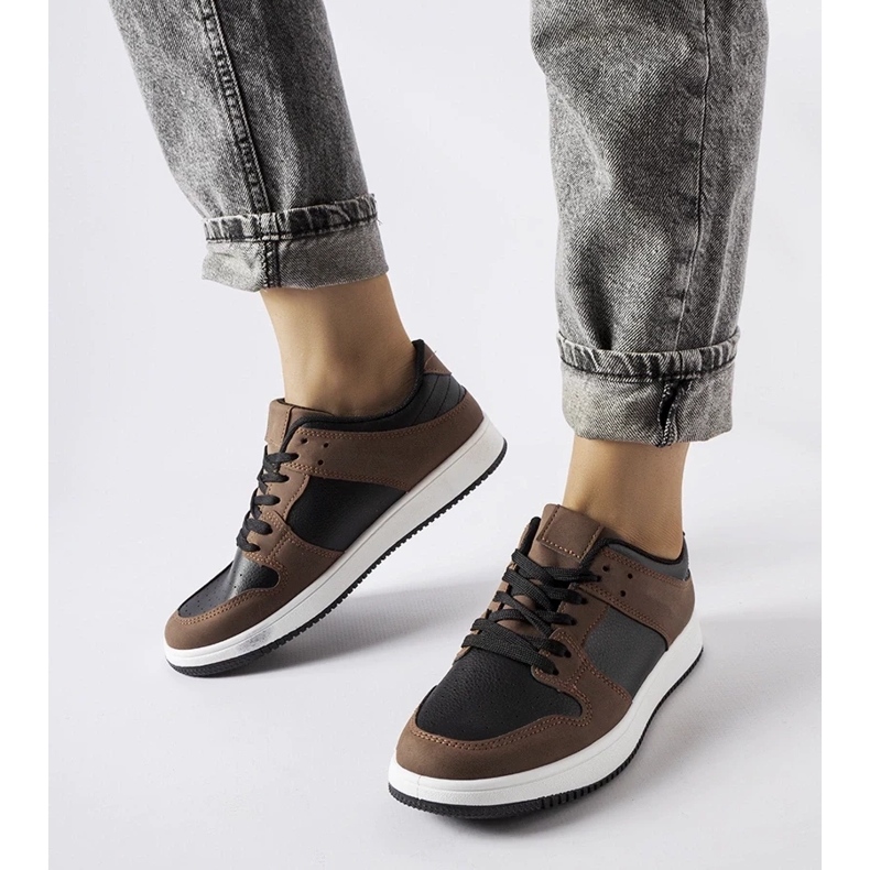 D/GMR Tênis Jacqueline marrom e preto castanho