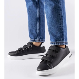 D/GMR Tênis pretos presos com velcro paré - sola branca D/GMR Tênis pretos presos com velcro paré - sola branca