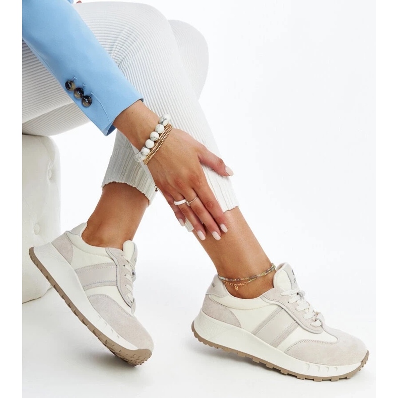 Tênis de couro cinza Nahas