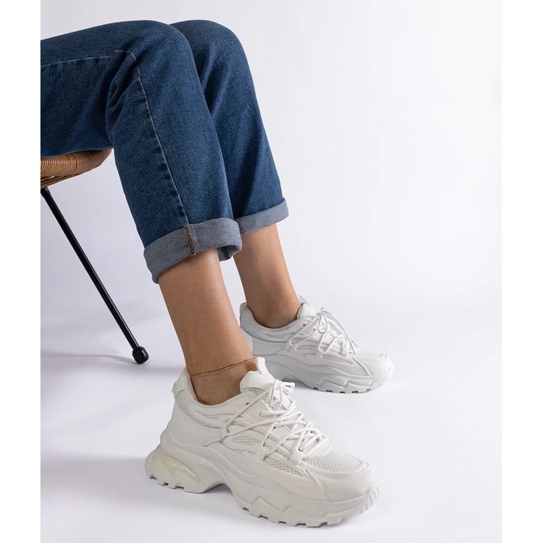 D/CEO Tênis esportivo branco com sola Roxana enorme