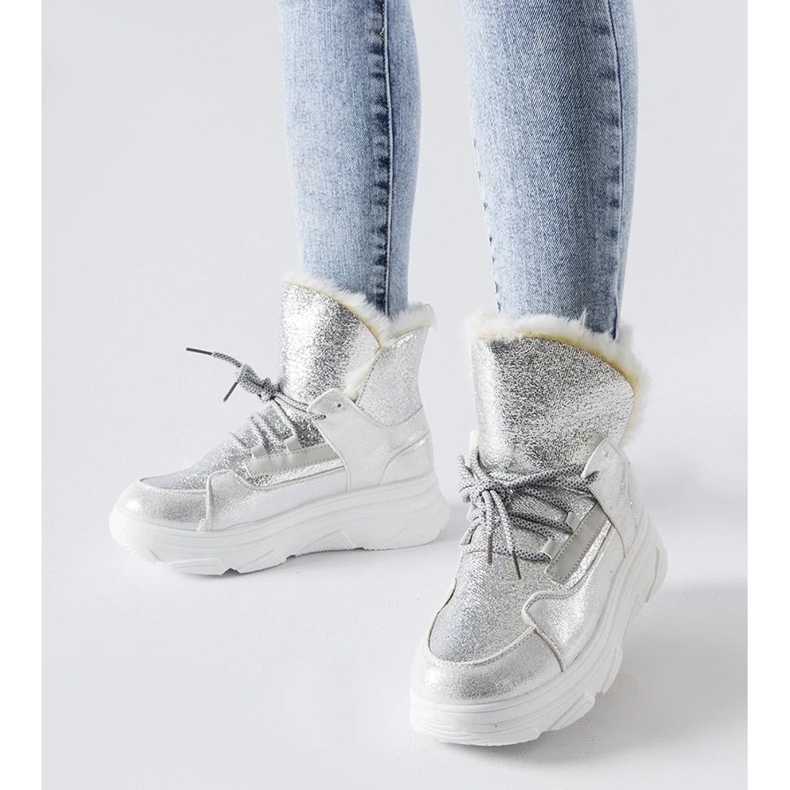 D/CEO Botas de neve Stringer com isolamento branco e prata D/CEO Botas de neve Stringer com isolamento branco e prata