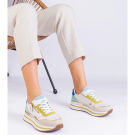 D/CEO Tênis esportivos verdes na plataforma com a inserção de ouro de Isolde D/CEO Tênis esportivos verdes na plataforma com a inserção de ouro de Isolde