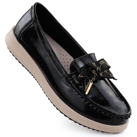 Mocas de couro envernizados com um arco preto filippo dp6457