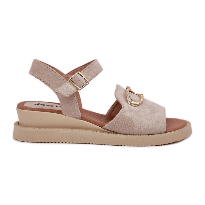 Jezzi Sandálias de cunha feminina com um ornamento bege