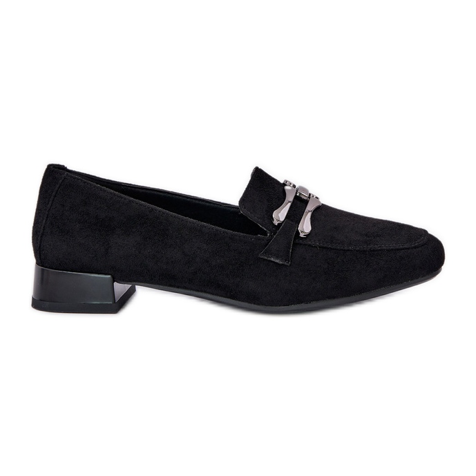 Mocassins com um ornamento em um delicado salto de salto Eco Black preto
