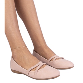 Ballerinas femininas rosa com um eco -fosco fosco