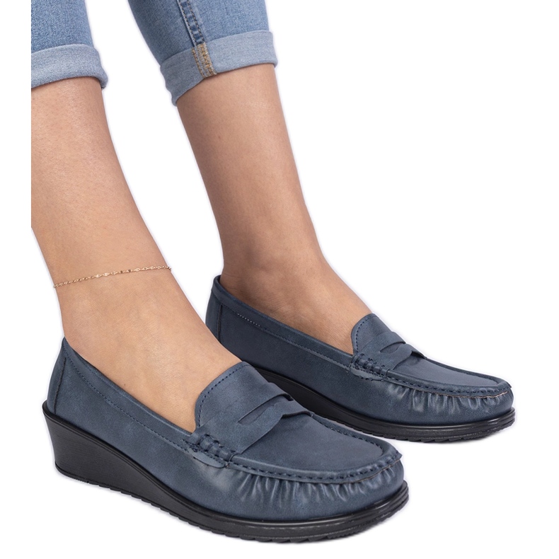 Mocassins de cunha feminina da Marinha azul