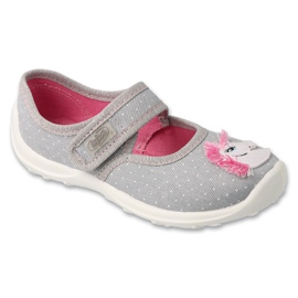 Befado Flippers de crianças com rosa cinza 661x073 Aplicação de cavalos