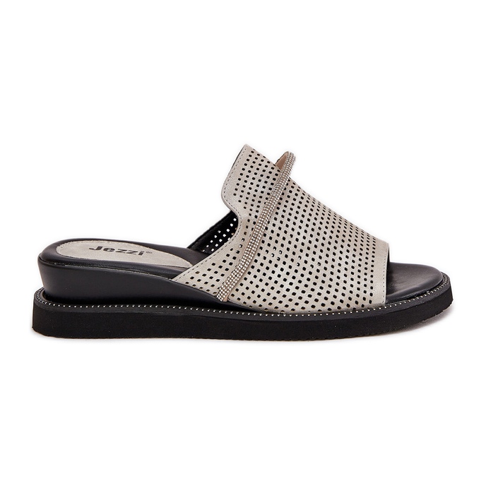 Jezzi Fuas femininas com uma alça de prata decorativa cinza