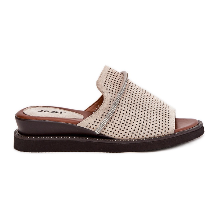 Jezzi Fuas femininas com uma alça bege decorativa Jezzi Fuas femininas com uma alça bege decorativa