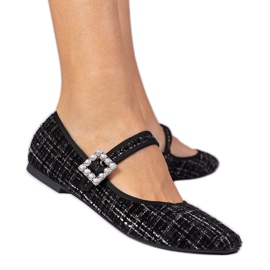Ballerinas de mulheres negras com fivela e cristais preto Ballerinas de mulheres negras com fivela e cristais preto