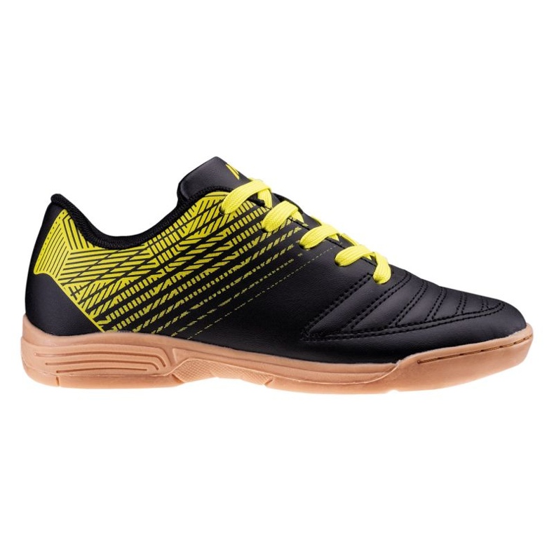 Martes Essentials Mattor IC 92800490374 Sapatos de futebol preto