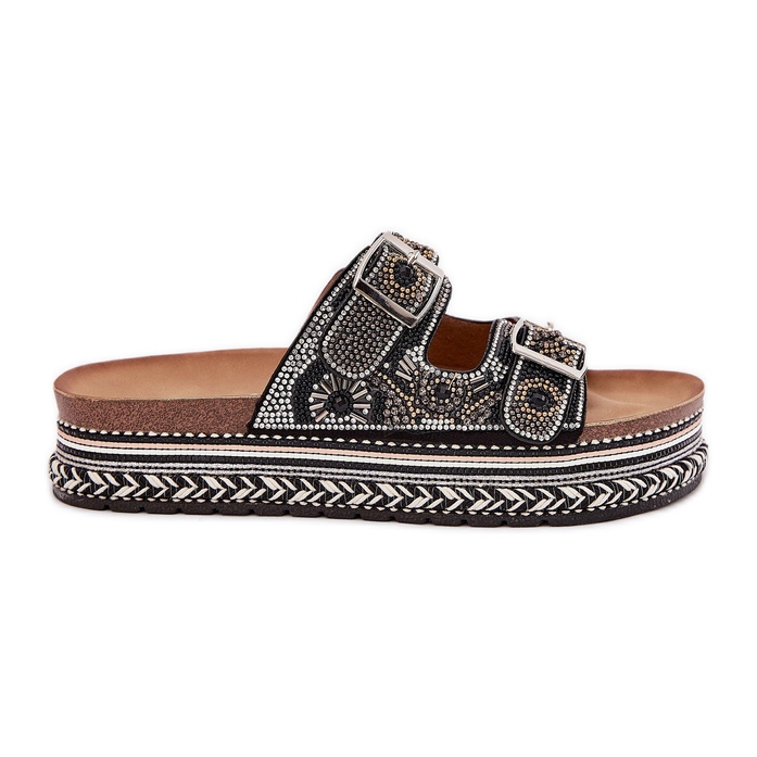 Chinelos com decoração e fivelas na plataforma preta preto