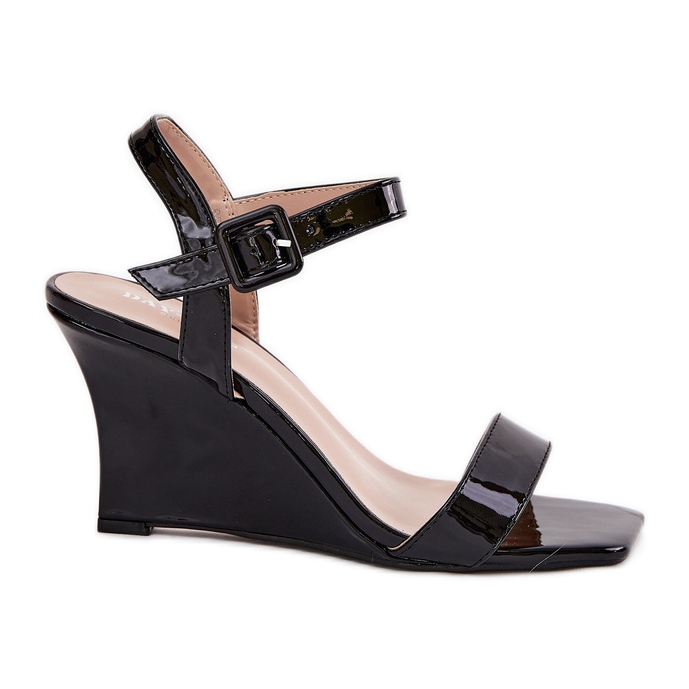 Sandálias femininas pintadas em cunhas negras preto