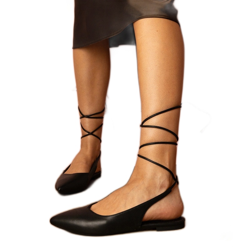 Saltos lisos pretos feitos de eco -rotação