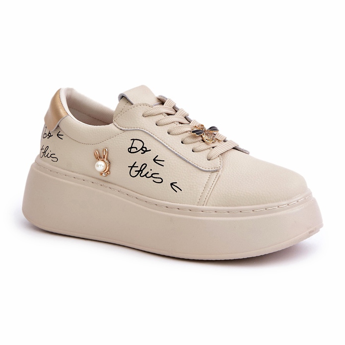 Vinceza Tênis de couro feminino na plataforma com alfinetes e a inscrição Vincez 89102 Beige bege