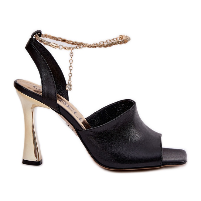 Sandálias de couro em um salto alto com uma pulseira preta Chebello 4440 decorativa preto