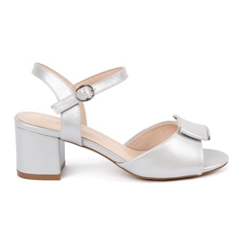 Sergio Leone Sandálias no pilar das mulheres com um salto de prata aberto