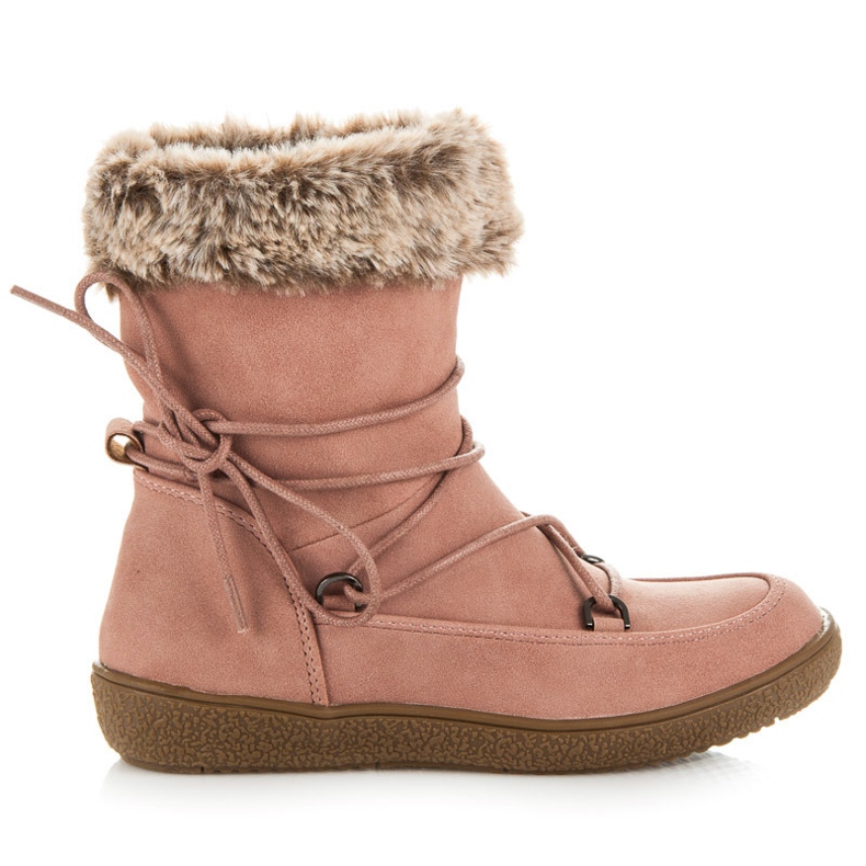 Kylie Botas com pele rosa