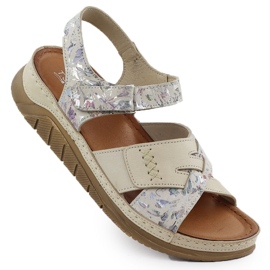 Sandálias de velcro confortáveis ​​em couro com flores bege t.SOKOLSKI L25-173