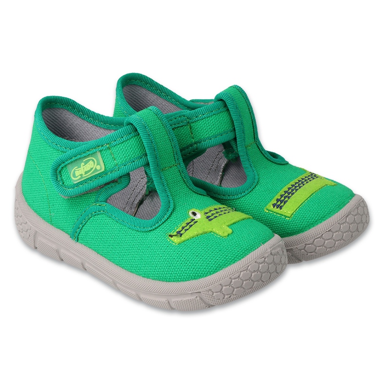 Flippers infantis 631p022 verde com um crocodilo befado