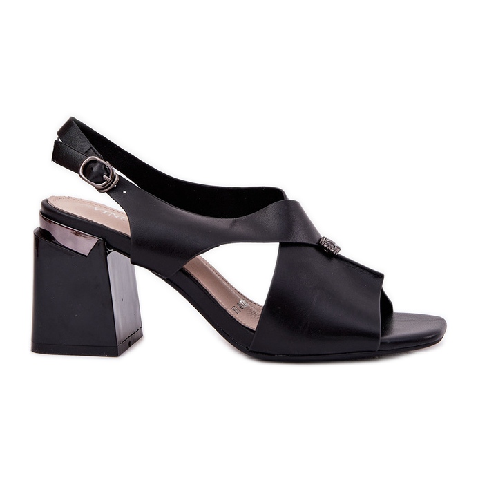 Sandálias femininas elegantes no Vinceza 62238 Black Post preto