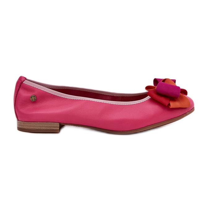 Bailarinas de couro com um arco maciejka p6801-15 fuchsja rosa