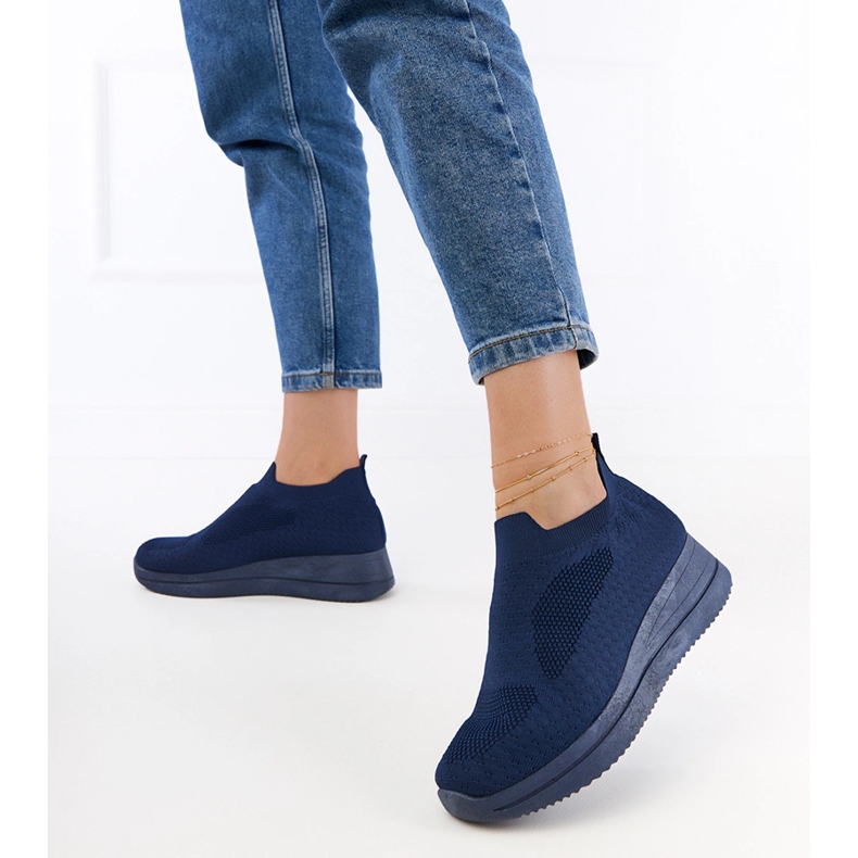 Tênis azul azul marinho