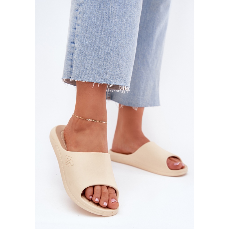 4fm00ffflifi093a-83s chinelos femininos bege