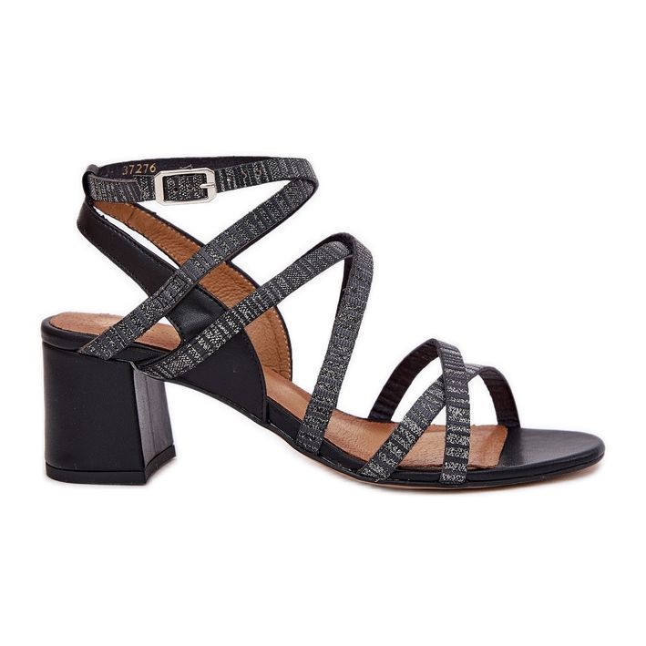 Sandálias de couro feminino com listras no Maciejka Post 06969-01 Black preto