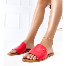 Flip -flops vermelho com um cinto molar largo Flip -flops vermelho com um cinto molar largo