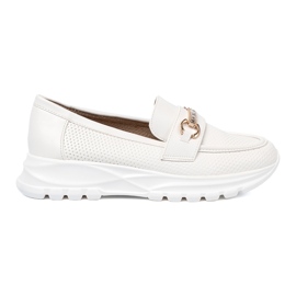 Shelvt Mocas brancos com um elemento dourado decorativo. Shelvt Mocas brancos com um elemento dourado decorativo.