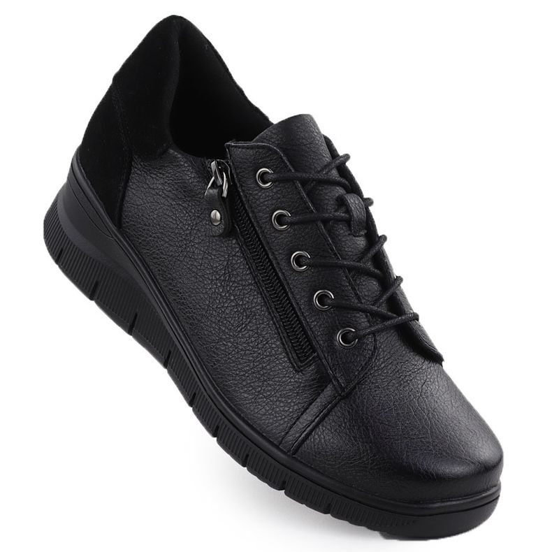 Sapatos de couro feminino nas cunhas Black Vinceza 39964 preto