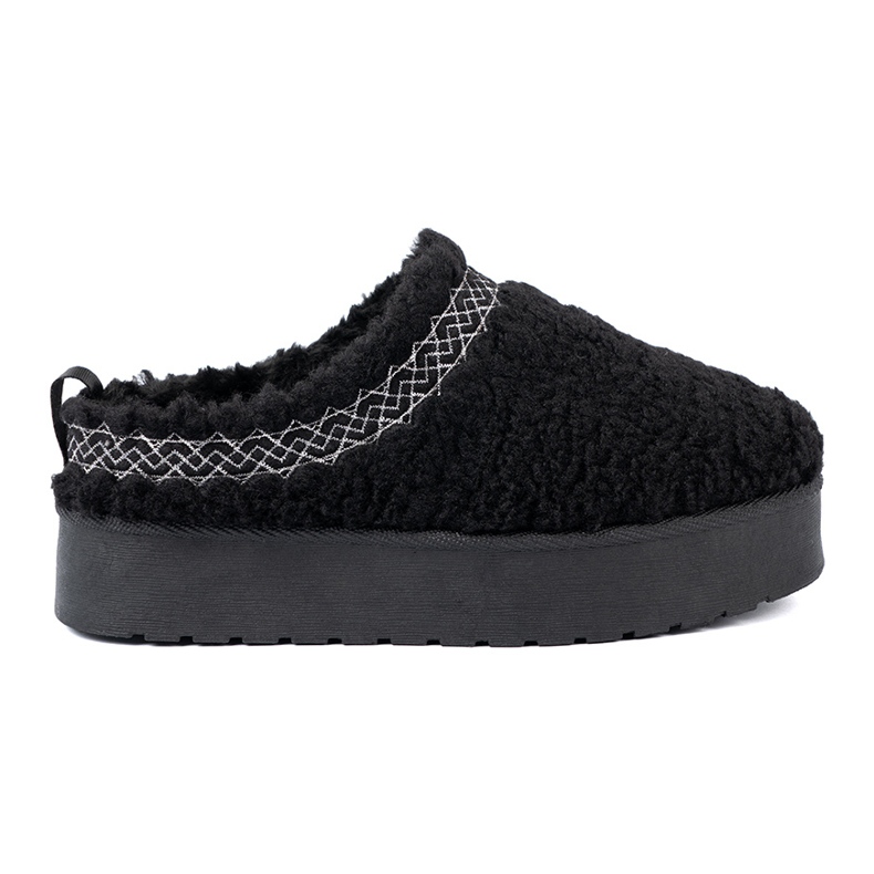 Shelvt Sapatos A'la Botas de neve em preto com bordado decorativo