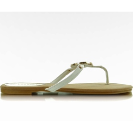 Flip-flops com IR-82 studs em branco