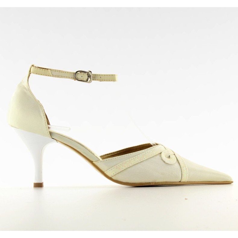 8650-3 bombas de casamento ecure castanho