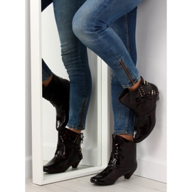Botas com um arco 5196-3V marrom castanho Botas com um arco 5196-3V marrom castanho