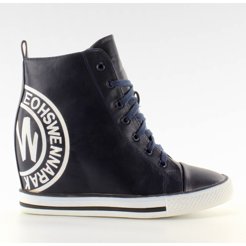 Tênis com selo Y450 azul marinho