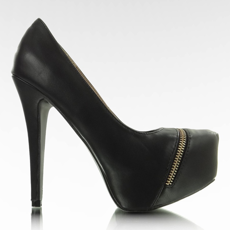 Bombas na plataforma U429 preto