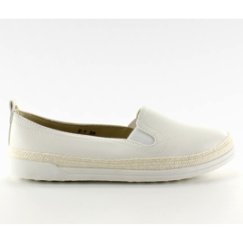 Slip-on com fio de linho Z-7 Branco Slip-on com fio de linho Z-7 Branco