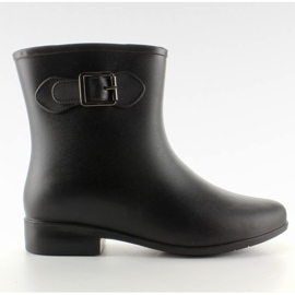 Botins com fivela preta D32 preto