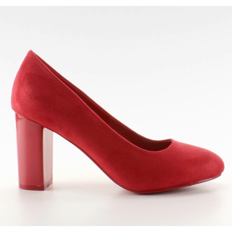 Bombas de camurça no poste vermelho M265