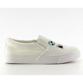 Sapatilhas slip-on com bordado branco NB102P Sapatilhas slip-on com bordado branco NB102P
