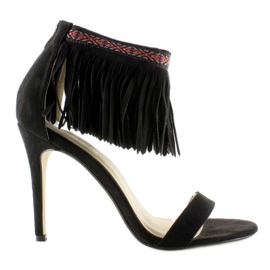 Sandálias étnicas pretas com franjas preto
