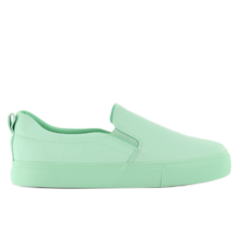 8-63 Cuecas voltadas para o verde