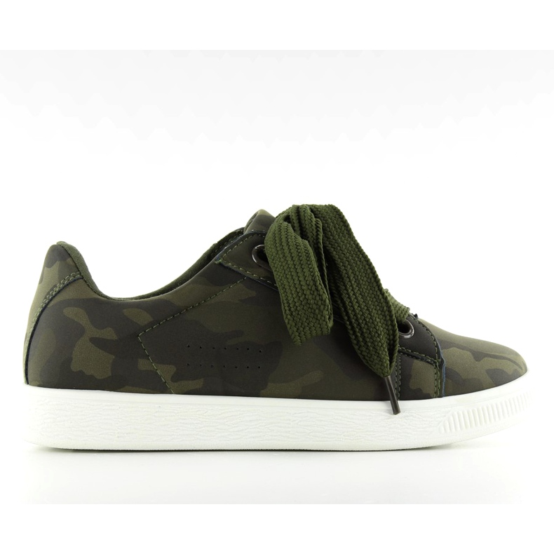 Tênis com sola branca zy-7a733 verde