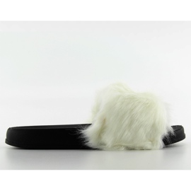Chinelos com pelo dd69p branco