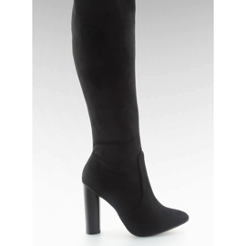 Botas femininas de cano alto com biqueira amendoada preto